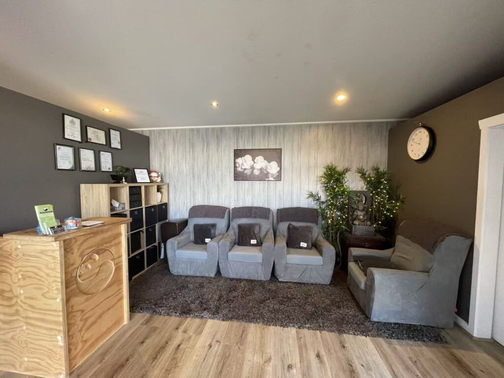 Contact us - Massage - Reception Areas
